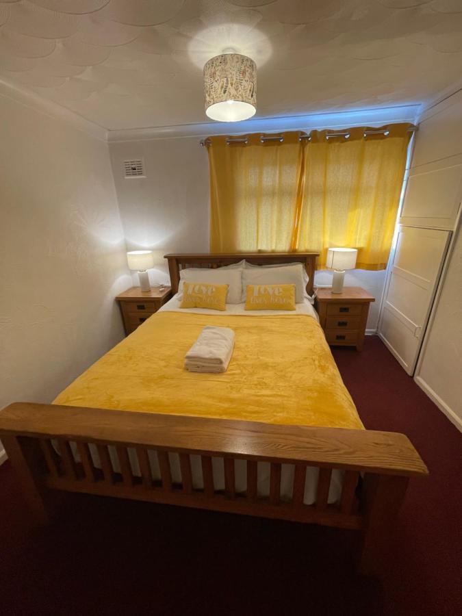 Holiday Home Cardiff City Sleeps 7 Exterior foto