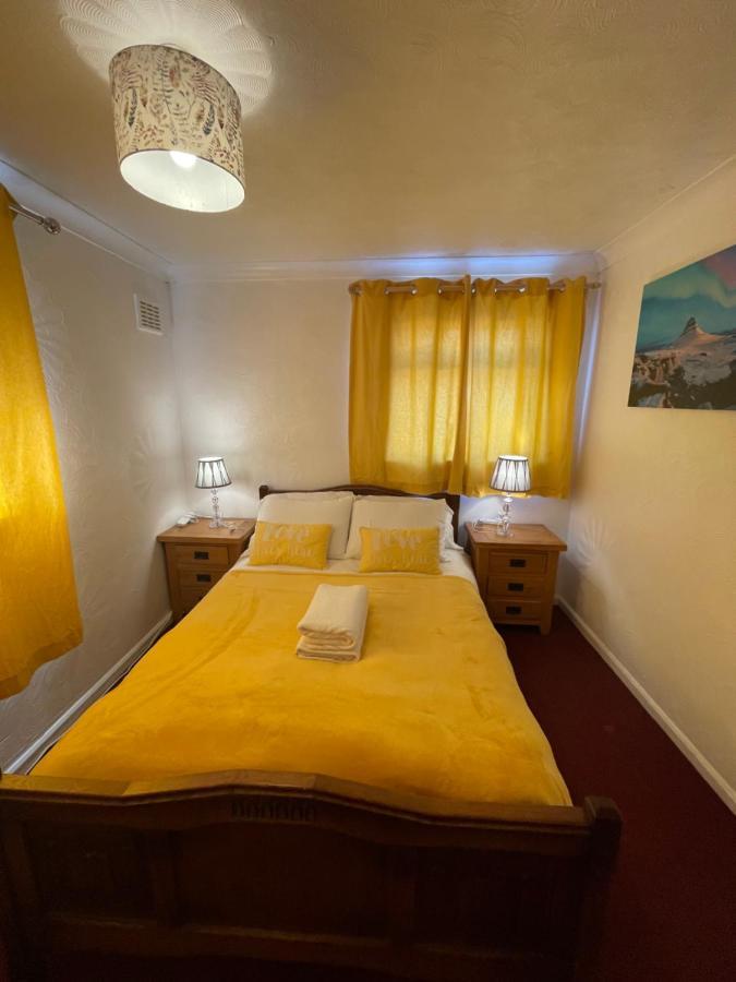 Holiday Home Cardiff City Sleeps 7 Exterior foto