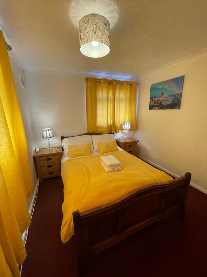 Holiday Home Cardiff City Sleeps 7 Exterior foto