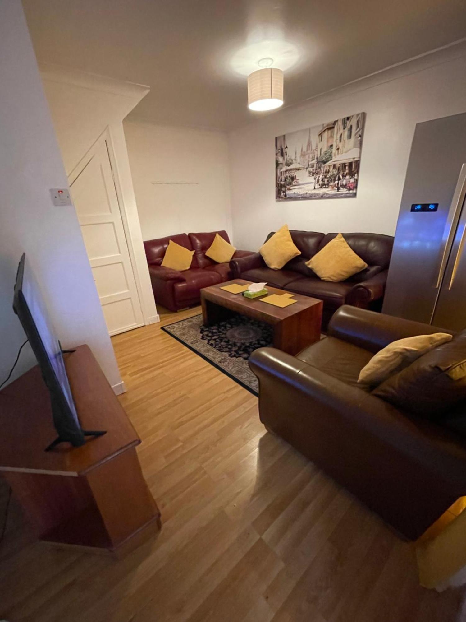 Holiday Home Cardiff City Sleeps 7 Exterior foto
